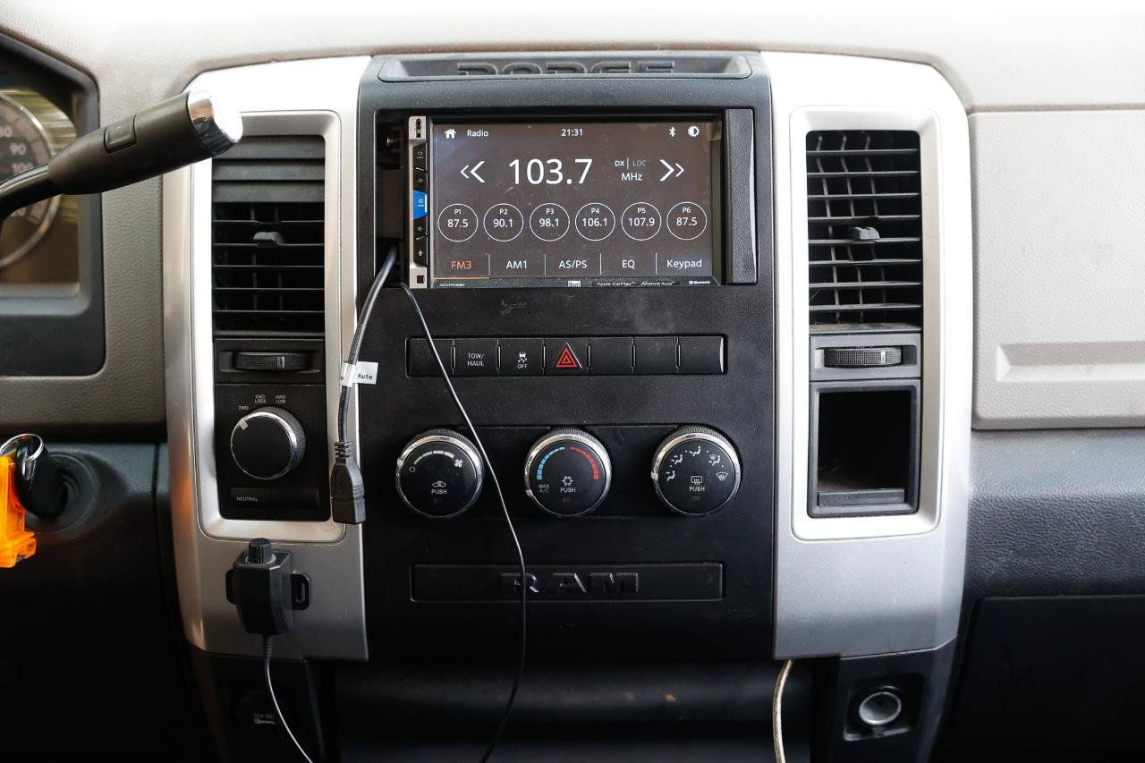 Used 2010 Dodge Ram 1500 Truck SLT w/ Remote Start & Security Group AWD/4WD image 32