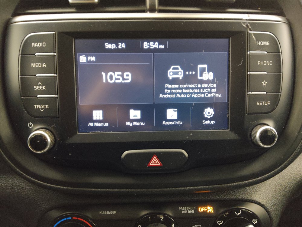 Used 2020 Kia Soul S FWD image 25