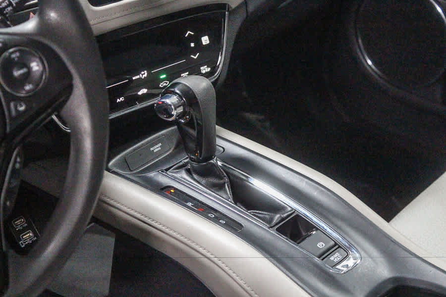 Used 2021 Honda HR-V EX image 20