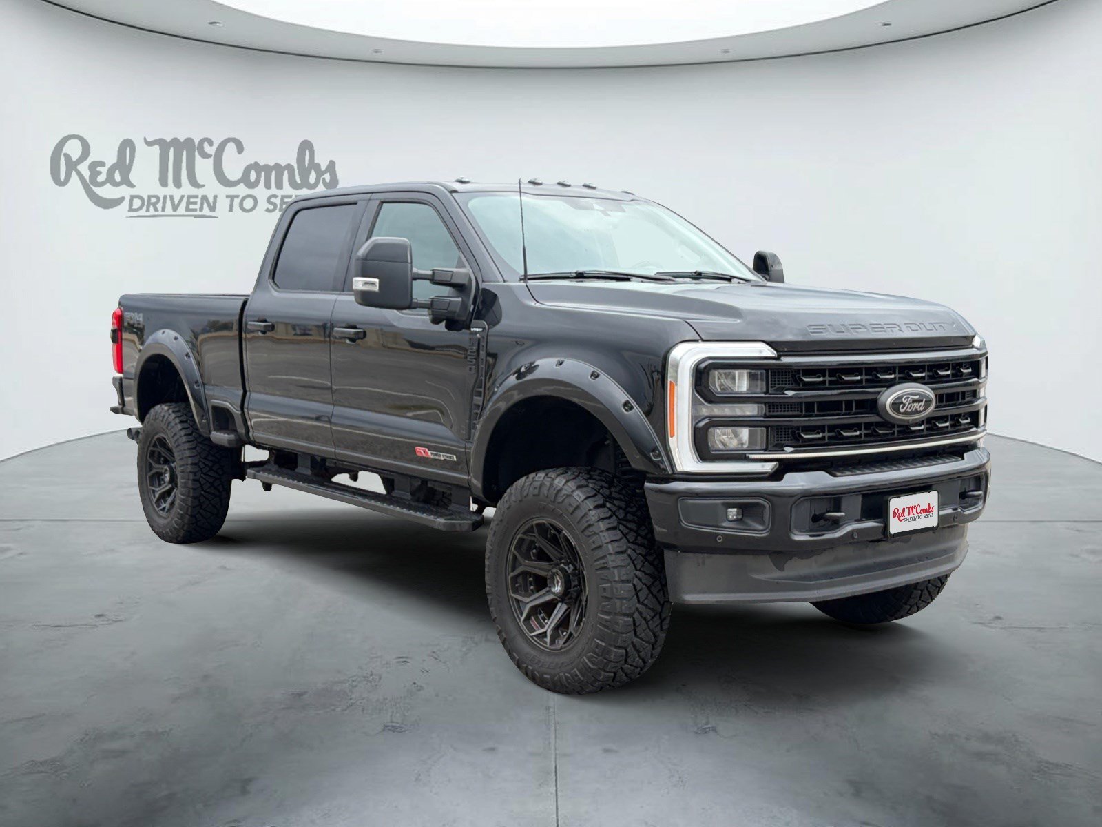 Used 2023 Ford F250 Lariat w/ Lariat Ultimate Package AWD/4WD image 3