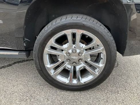Used 2020 Chevrolet Tahoe Premier w/ Premier Plus Edition AWD/4WD image 31