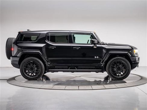 Used 2024 GMC Hummer EV 2X image 6