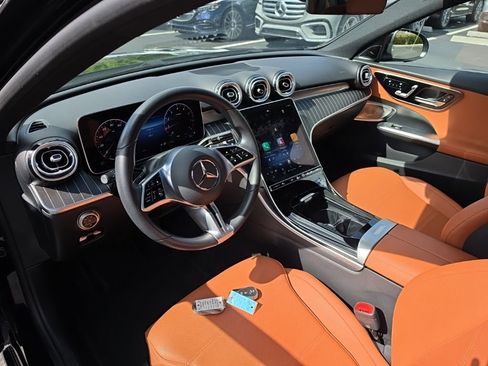 Certified 2025 Mercedes-Benz C 300 Sedan image 4