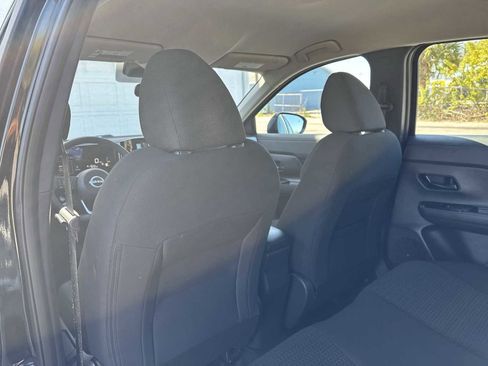 Used 2025 Nissan Kicks S image 16