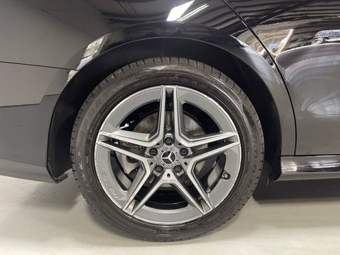 Used 2023 Mercedes-Benz E 350 4MATIC Sedan image 15