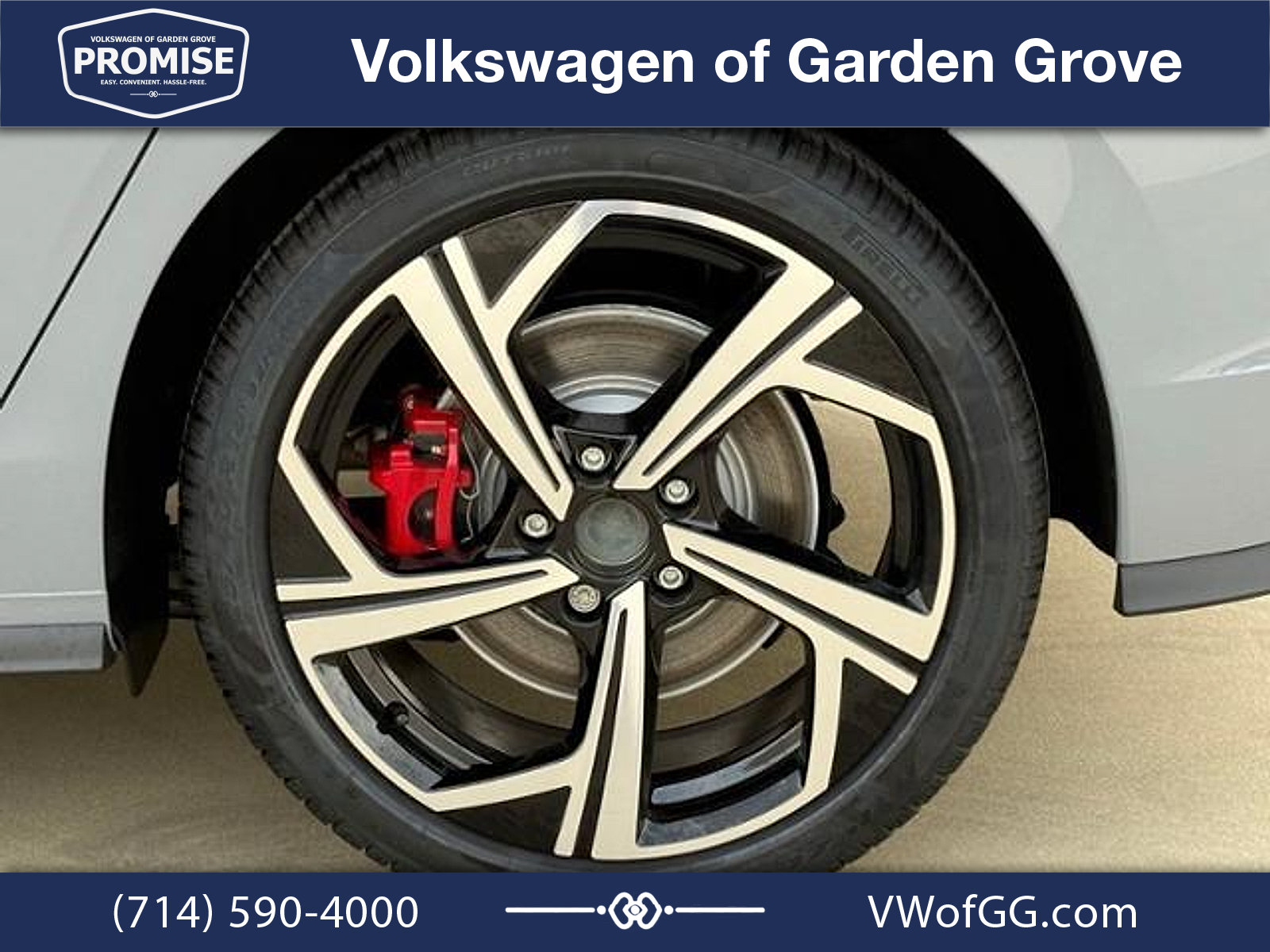 New 2026 Volkswagen GTI SE FWD image 10