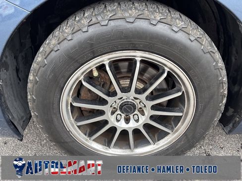 Used 2016 Toyota Sienna L image 9