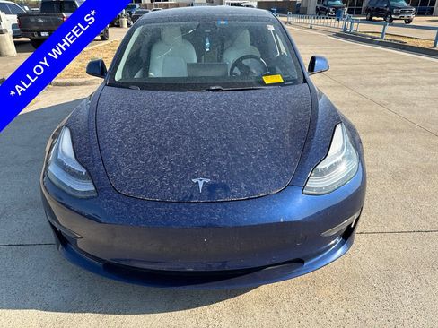 Used 2021 Tesla Model 3 Long Range AWD/4WD image 2