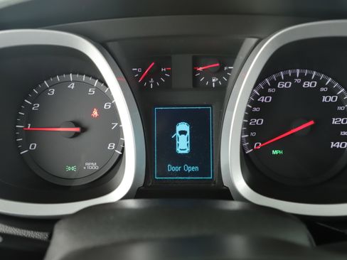 Used 2013 Chevrolet Equinox LT w/ All Star Package image 17