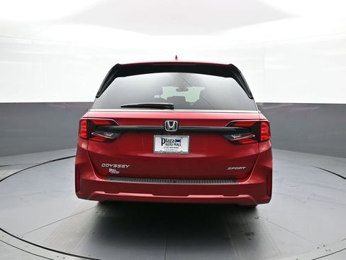 Certified 2025 Honda Odyssey Sport-L image 7