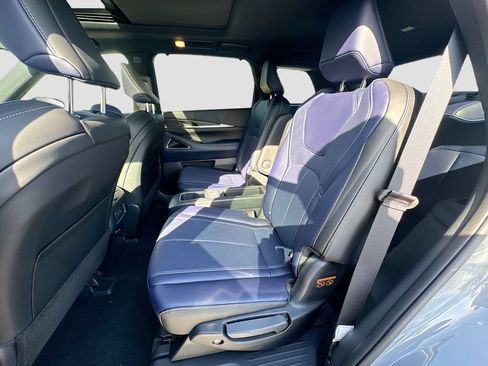 Used 2026 INFINITI QX60 Sport w/ Dark Cargo Package AWD/4WD image 27