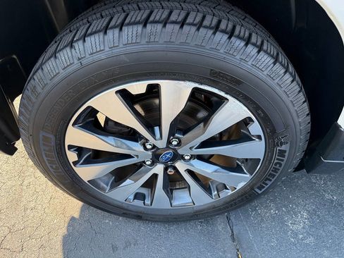 Used 2015 Subaru Outback 3.6R Limited image 49