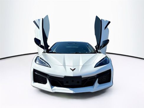 Used 2024 Chevrolet Corvette Z06 w/ Battery Protection Package image 2