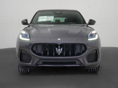 New 2025 Maserati Grecale Modena image 3