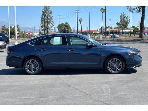 Certified 2025 Honda Accord EX-L image 7