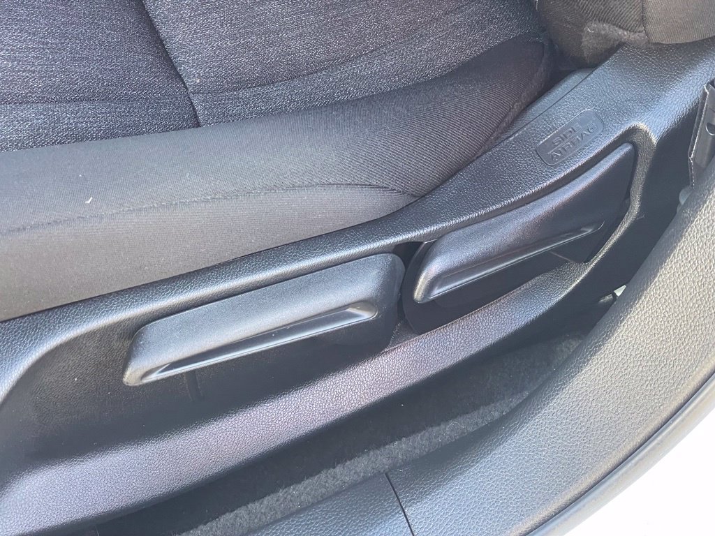 Used 2023 Honda Accord LX image 12