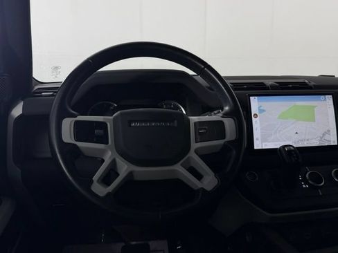 Used 2023 Land Rover Defender 110 S AWD/4WD image 27