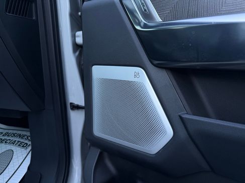 Used 2025 Ford F250 Platinum image 23