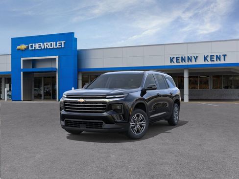 New 2026 Chevrolet Traverse LT w/ Enhanced Driving Package image 8