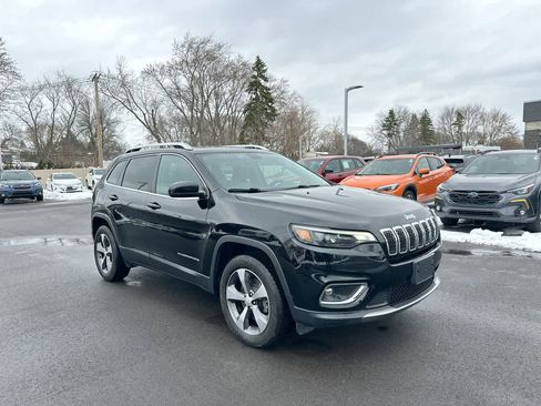Used 2020 Jeep Cherokee Limited image 15