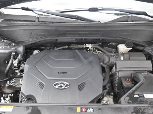 Used 2021 Hyundai Palisade Limited image 10