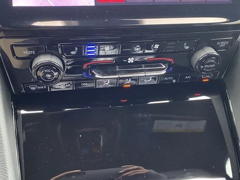 New 2025 Jeep Grand Cherokee Summit w/ Adv Protech Group IV image 23