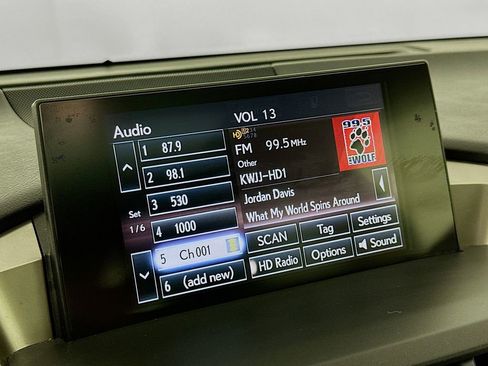 Used 2016 Lexus NX 200t 200t image 16