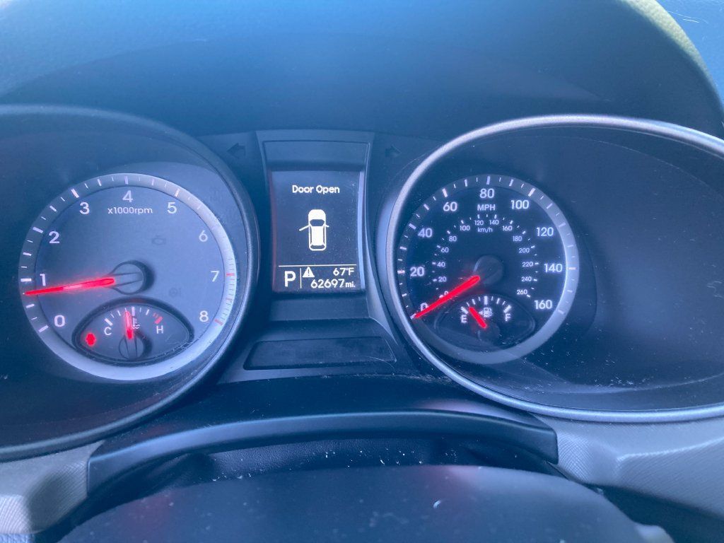 Used 2016 Hyundai Santa Fe Sport AWD/4WD image 19