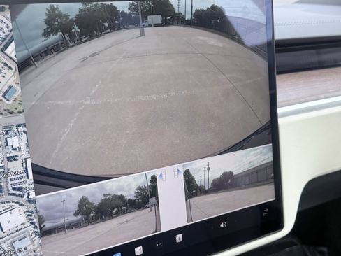 Used 2022 Tesla Model X AWD/4WD image 79