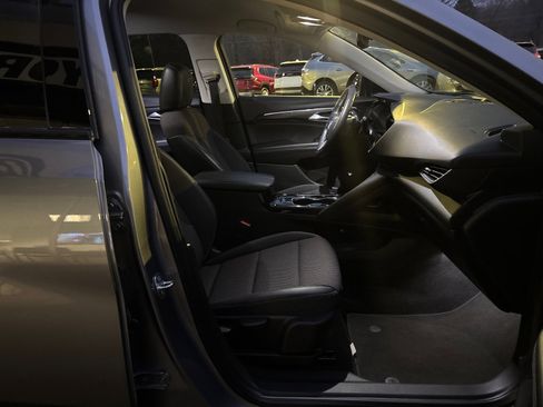 Certified 2022 Buick Envision Preferred image 45