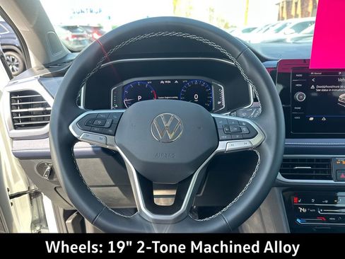 New 2026 Volkswagen Taos SEL AWD/4WD image 16