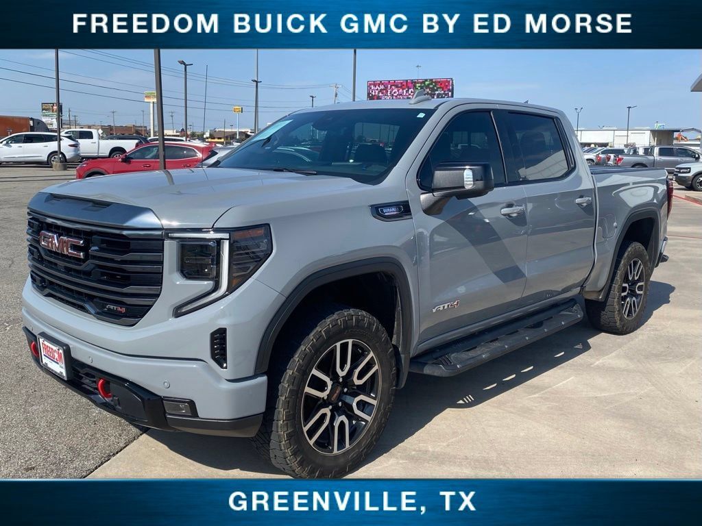 Used 2024 GMC Sierra 1500 AT4 w/ Technology Package AWD/4WD image 1