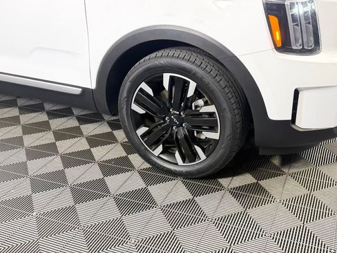 Used 2024 Kia Telluride SX AWD/4WD image 11
