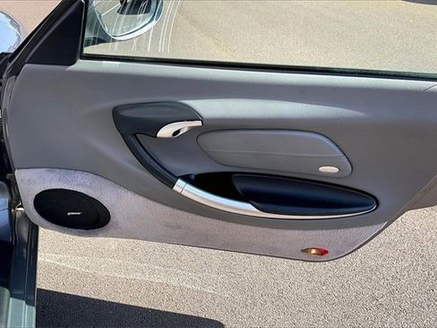 Used 2002 Porsche Boxster S image 20