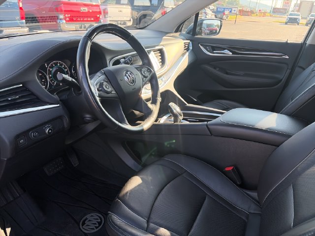 Used 2019 Buick Enclave Avenir w/ Avenir Technology Package AWD/4WD image 27