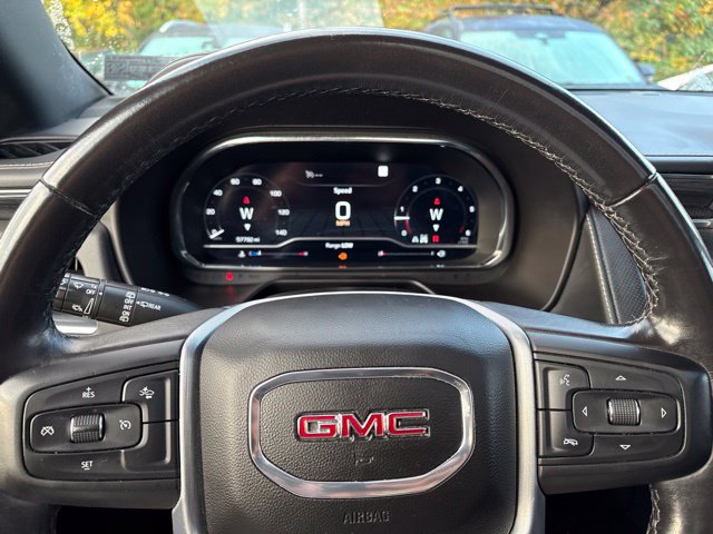 Used 2023 GMC Yukon SLT AWD/4WD image 25