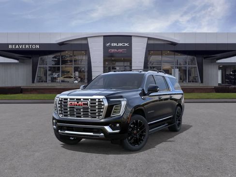 New 2026 GMC Yukon XL Denali w/ Sun & Power Step Package image 8