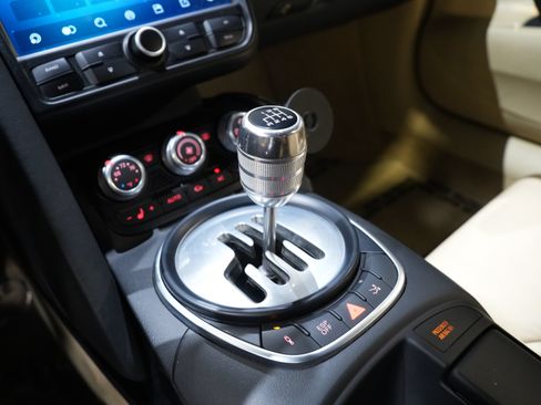 Used 2010 Audi R8 V8 AWD/4WD image 41