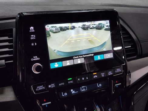 Used 2023 Honda Odyssey Touring image 38