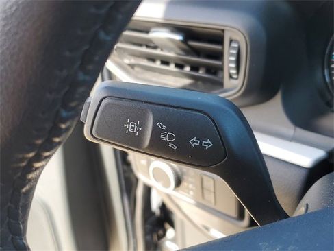 Used 2023 Ford Explorer XLT image 24