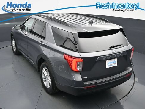 Used 2021 Ford Explorer XLT RWD image 22