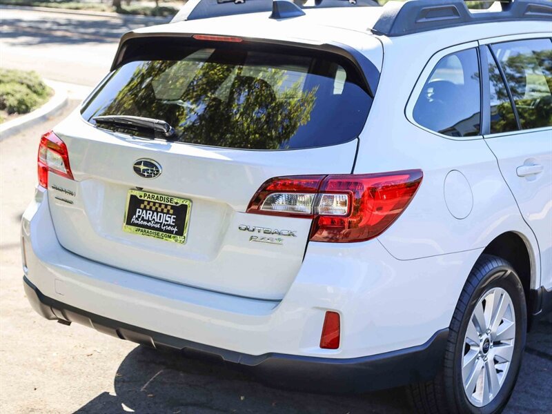 Used 2017 Subaru Outback 2.5i Premium AWD/4WD image 14