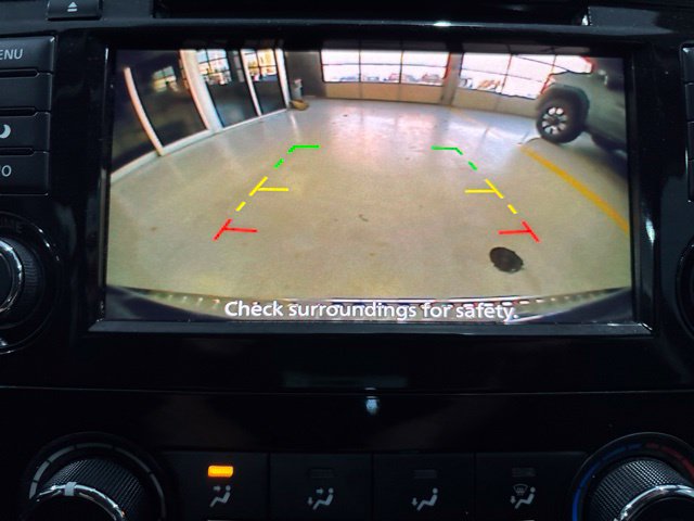 Used 2020 Nissan Rogue S FWD image 23