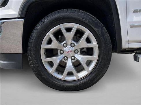 Used 2018 GMC Sierra 1500 SLT w/ SLT Premium Package AWD/4WD image 10