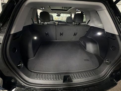 New 2026 GMC Terrain Denali w/ LPO, Floor Liner Package image 56
