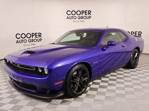 Used 2021 Dodge Challenger R/T w/ Plus Package image 10