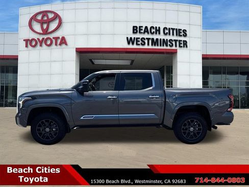 Used 2022 Toyota Tundra Capstone AWD/4WD image 7
