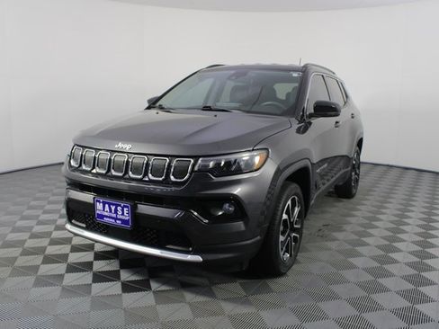Used 2022 Jeep Compass Limited image 20