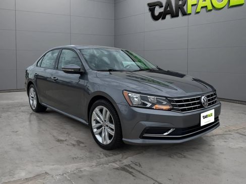 Used 2019 Volkswagen Passat 2.0T Wolfsburg FWD image 4