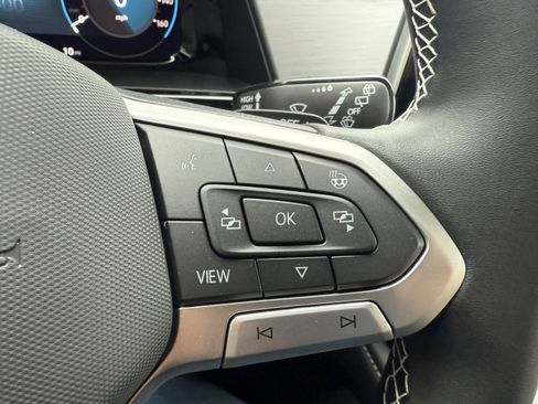 New 2026 Volkswagen Atlas Cross Sport SE image 18